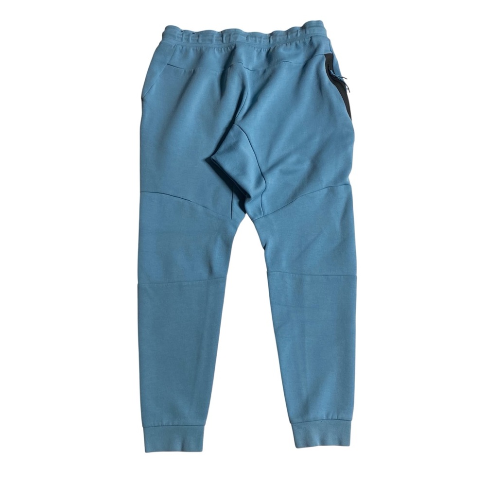 Men’s Nike Tech Fleece Joggers - Picture 2 of 7